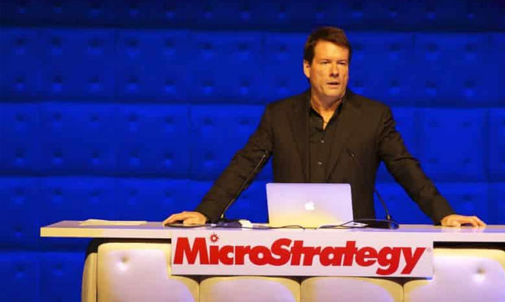 سهام شرکت MicroStrategy بیست و پنج درصد سقوط کرد