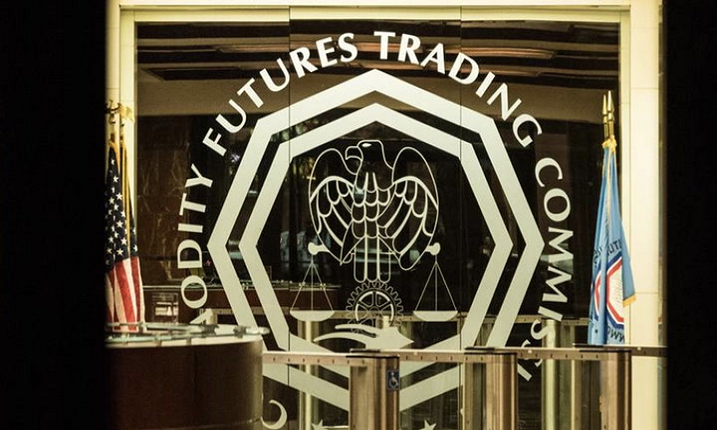 کمیسیونر CFTC، استامپ می‌گوید: مجازات قبل از وضع قوانین اشتباه است